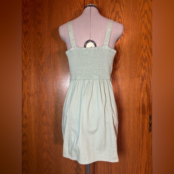 Japra Button-Down Mini Jean Dress - Junior medium. - Picture 5 of 8